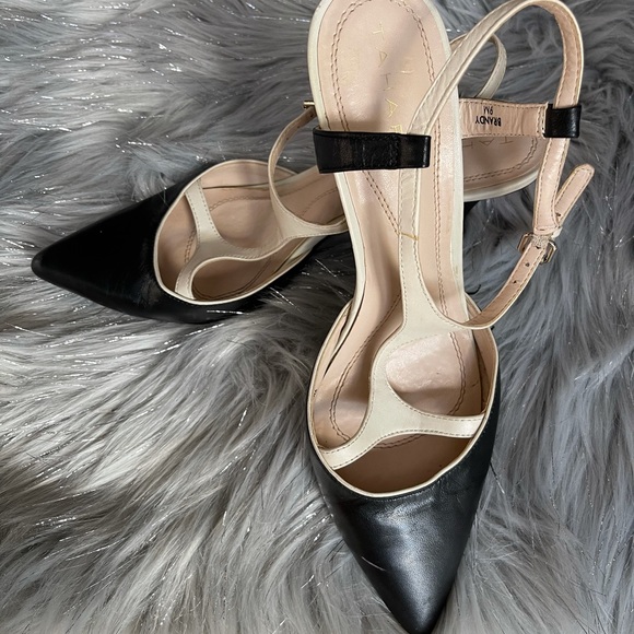 Tahari Shoes - Tahari Brandy style heels